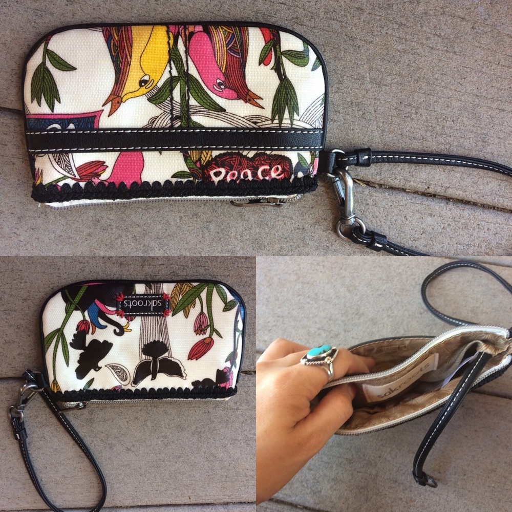 Sakroots peace wallet