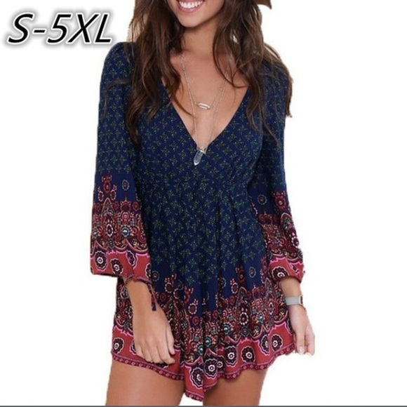 Other - Cute and trendy deep V-neck chiffon mini dress M