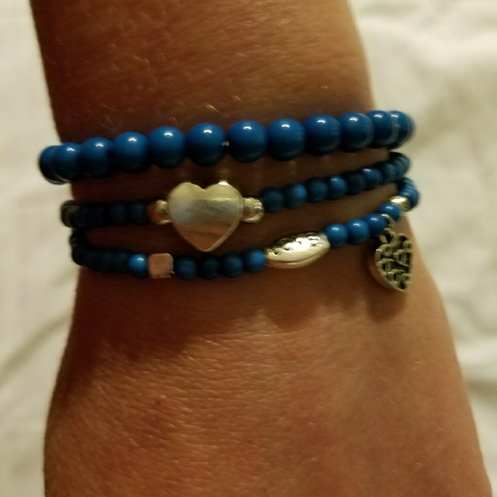 Blue beads silver charms stretchy bracelet