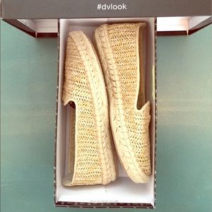 Women's dv Desiree A-Line Espadrilles. Size 6.5.