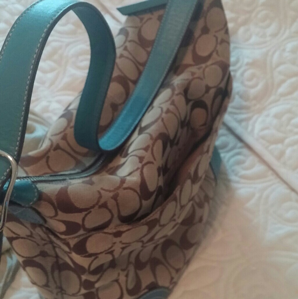💥SOLD💥Beautiful Coach bag - Picture 2 of 6