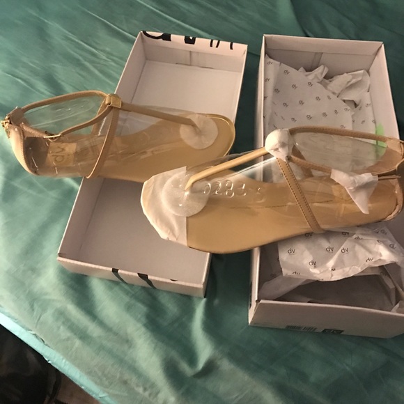 Dolce vita Nude sandals - Picture 2 of 2