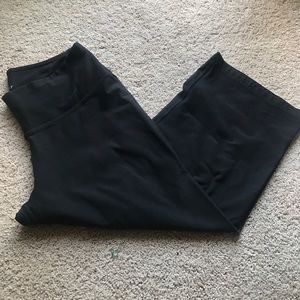 Nike Dry-Fit Capris
