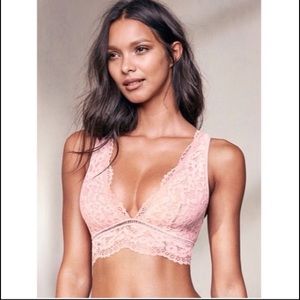 VS Bralette. New beautiful laced bra
