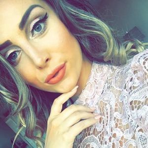 Meet your Posher, Marissa