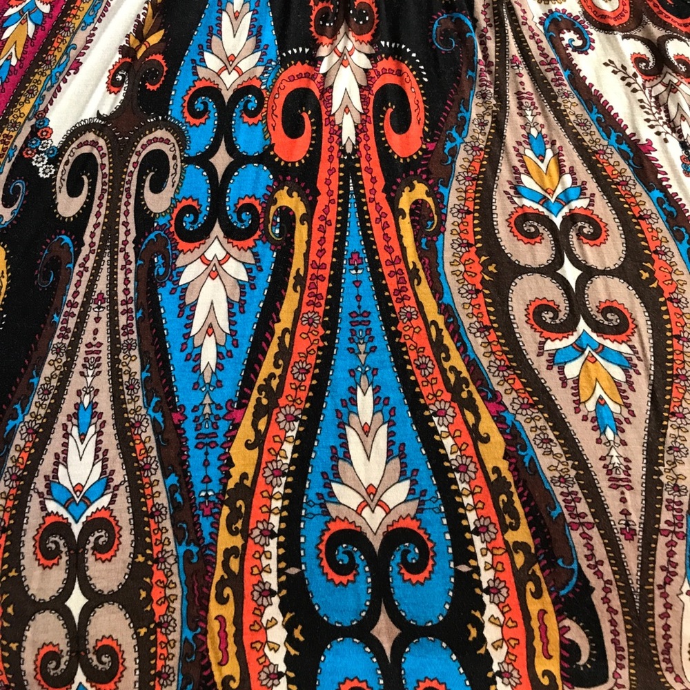 Colorful Top - Picture 3 of 4