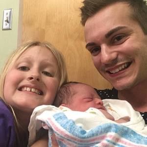 Meet your Posher, Travis