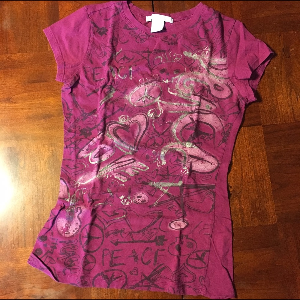 Graphic T