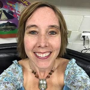 Meet your Posher, Marisue
