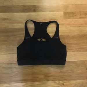 Lululemon bra size 6
