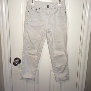 Kids White Capris Jeans