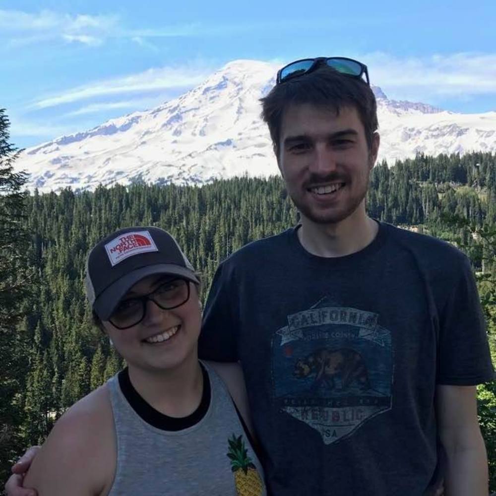 Meet your Posher, Brooke