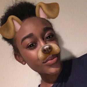 Meet your Posher, Jada