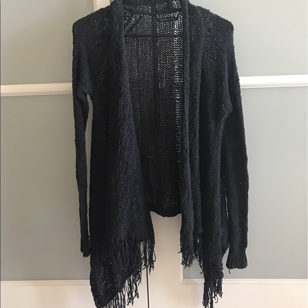 ✨SOLD✨American Eagle navy fringe cardigan