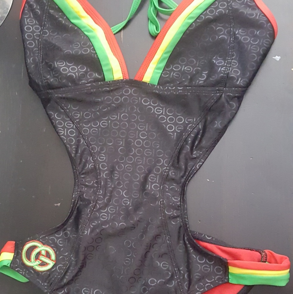 Very sexy Coogi Monokini