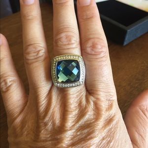 Gorgeous blue accent ring