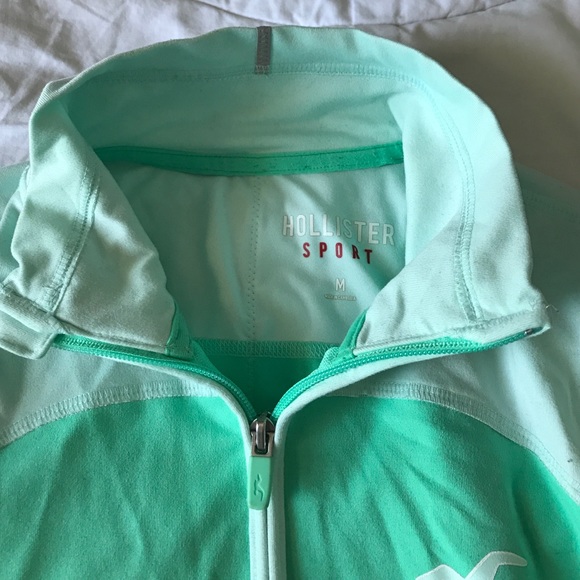 Hollister sport zip up - Picture 2 of 4
