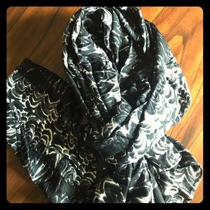 S&D Painted Zebra Scarf