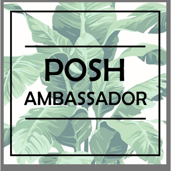 Meet your Posher, Demi - Picture 2 of 2