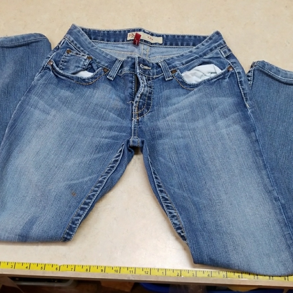 Buckle Jeans