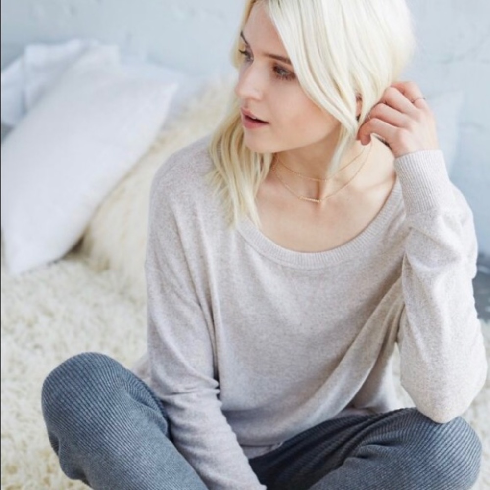 Solid crewneck sweatshirt