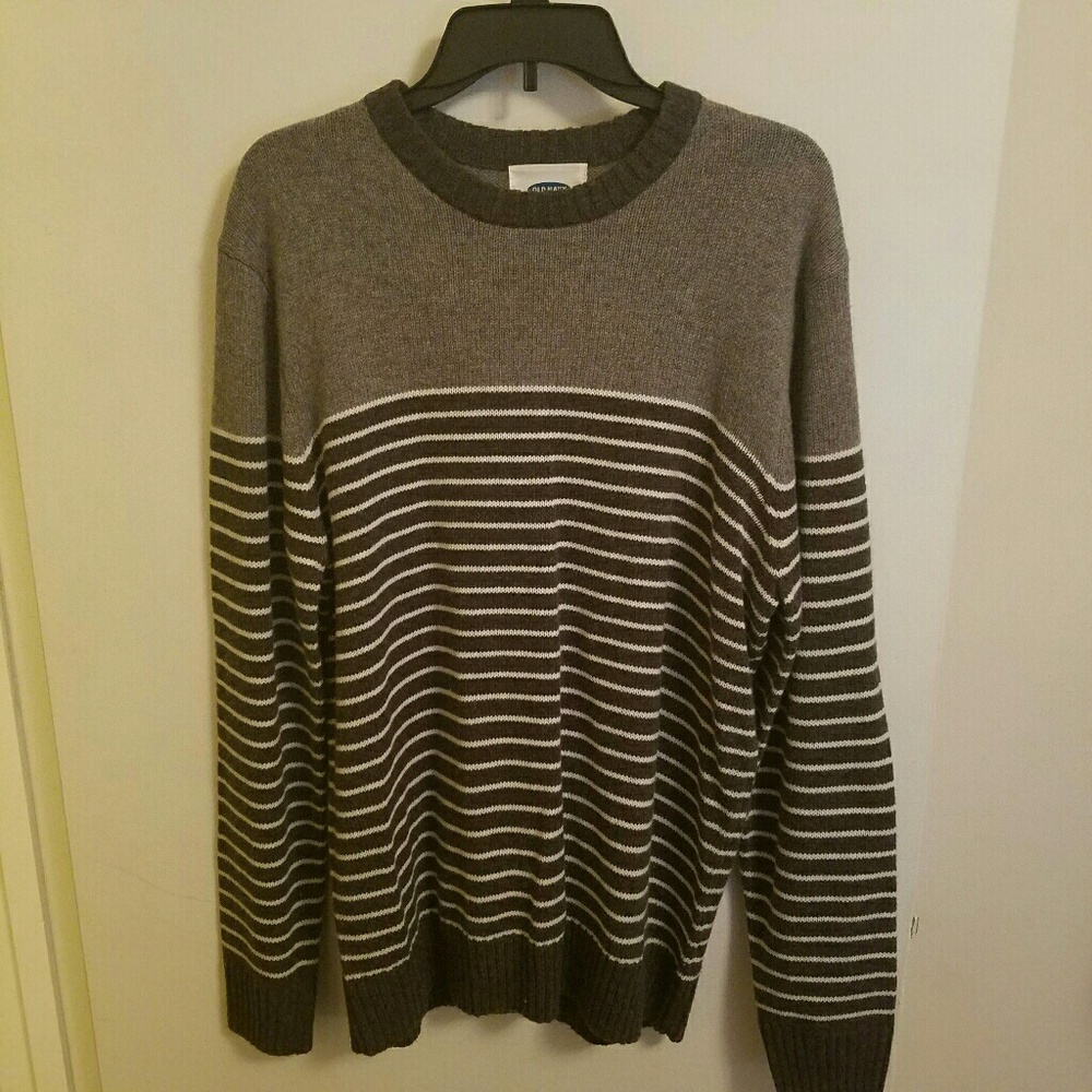 🌻 2 FOR $25 🌻 NWT Men's Old Navy Sweater