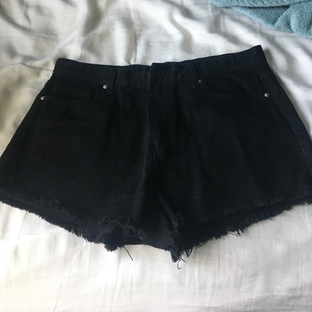 Forever 21 black shorts