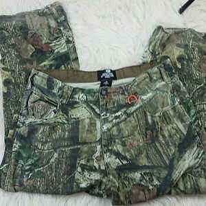 Mossy oak camo pants