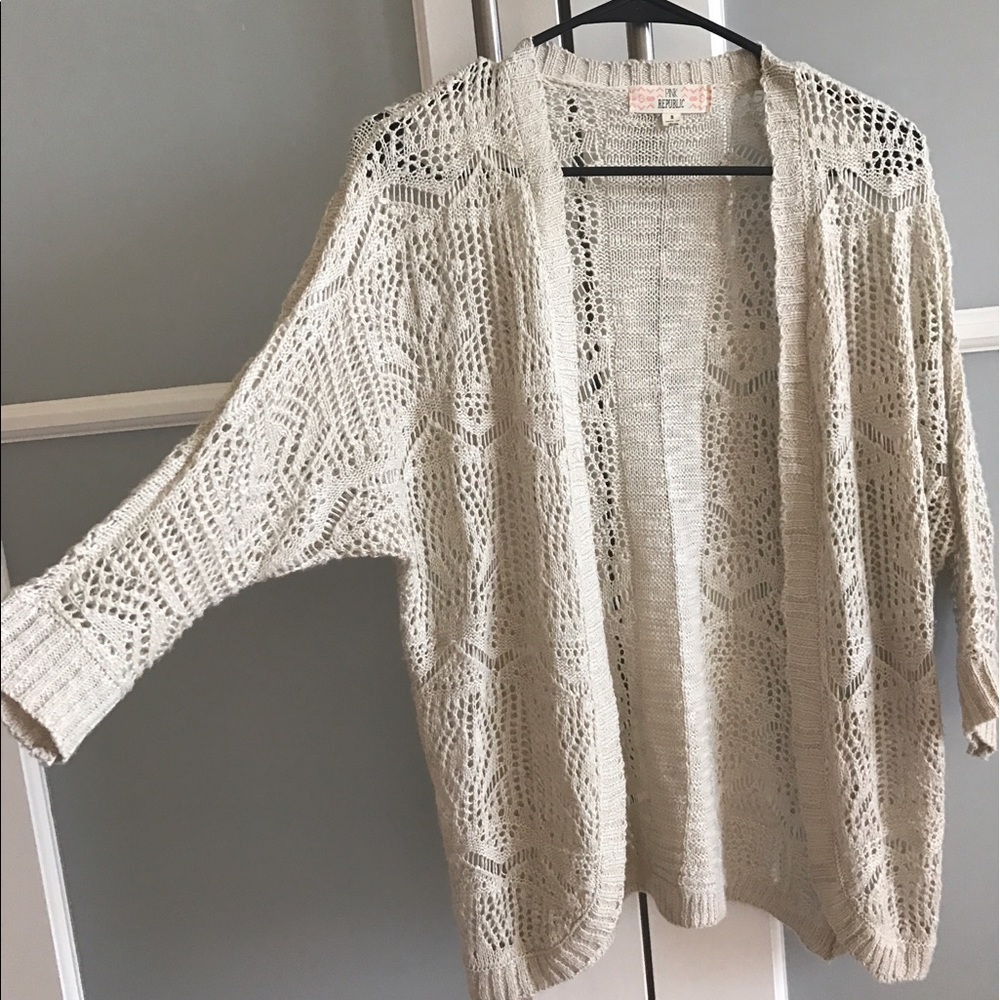 Knit cardigan