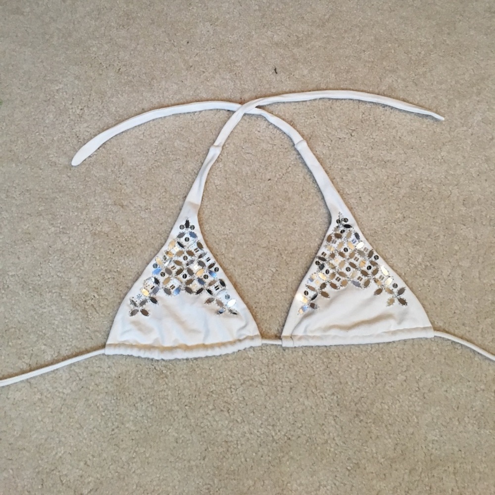 Sequence bikini top