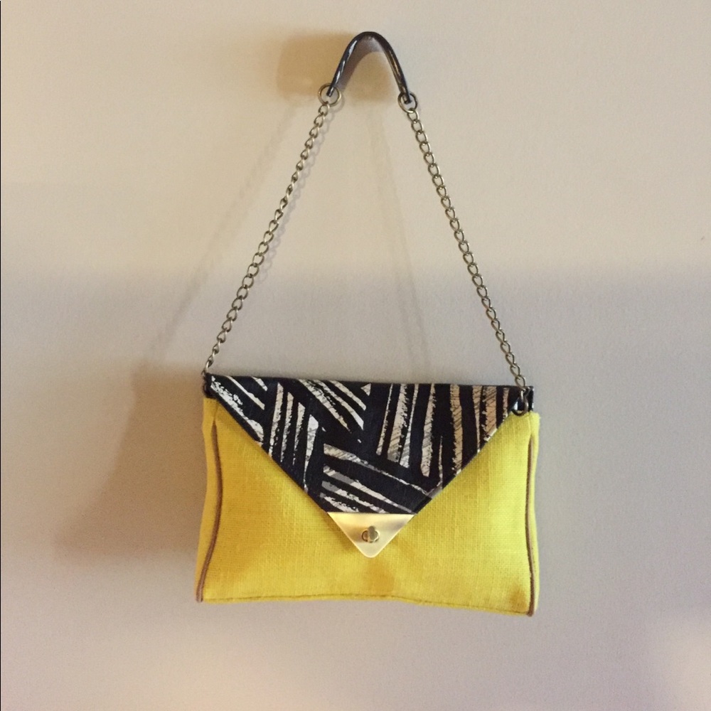 NEW bring yellow purse