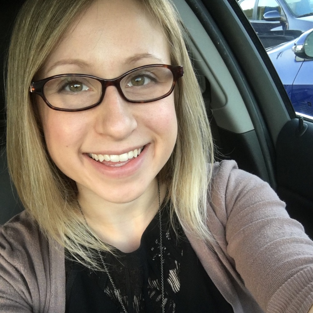 Meet your Posher, Caroline