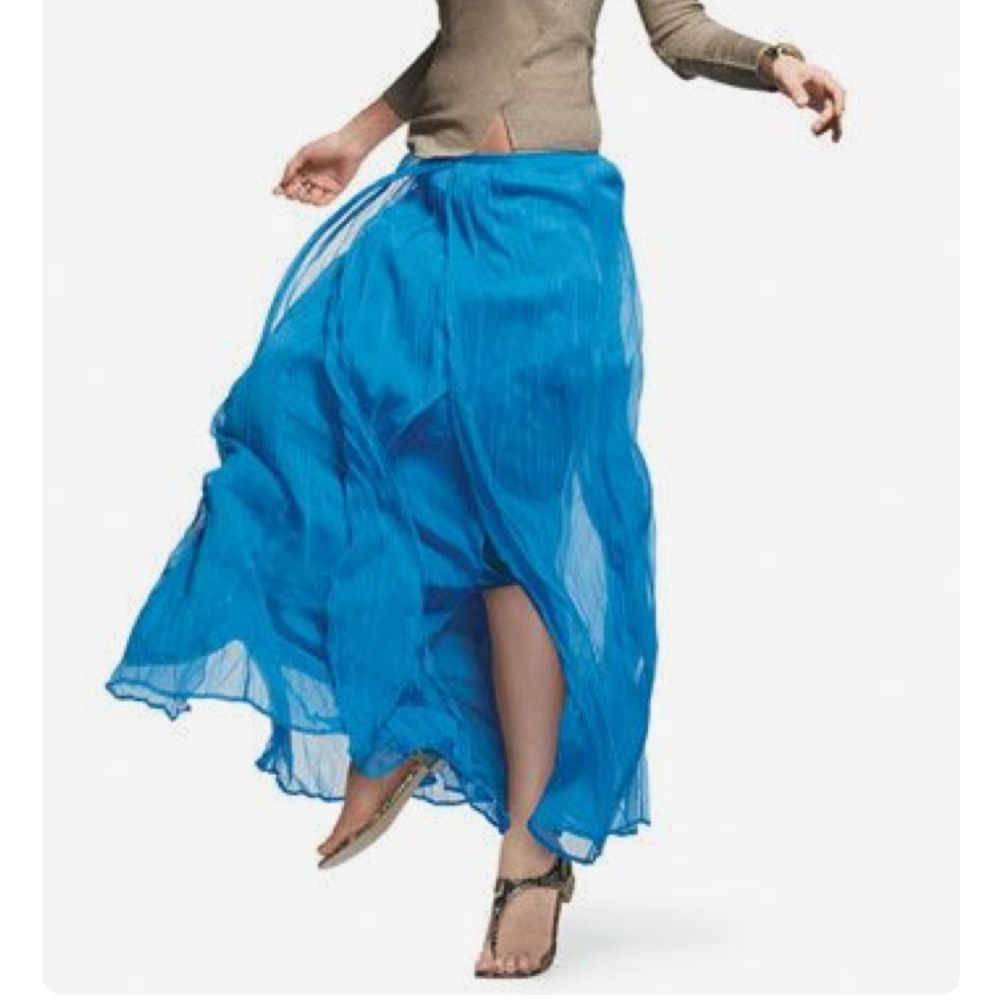 NWT Willow and Clay crinkle chiffon maxi skirt