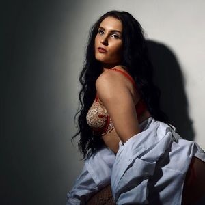 Meet your Posher, Celine