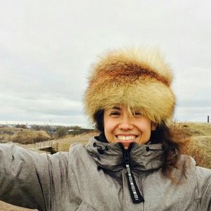 Meet your Posher, Karina