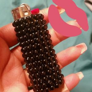 Queened Smoking Accessories