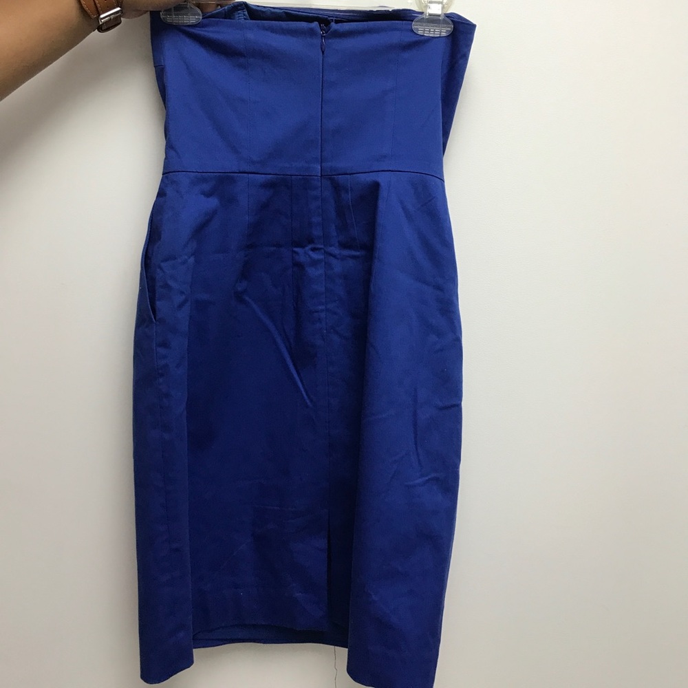 Dress - Picture 2 of 4