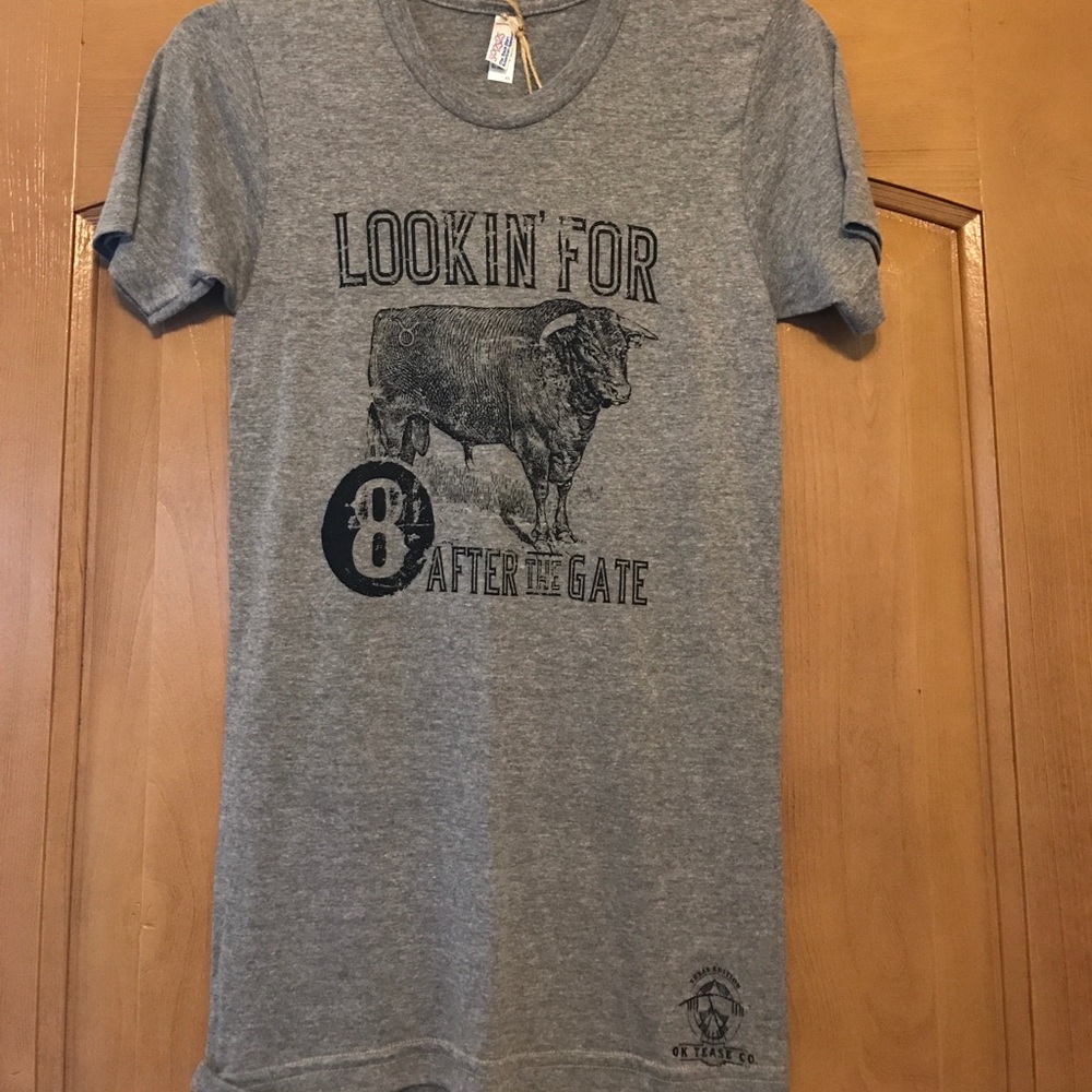 Gray Tee