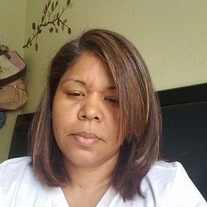 Meet your Posher, Lorena