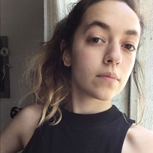 Meet your Posher, Cecilia