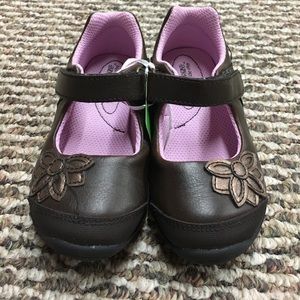 Surprise by Stride Rite toddler size 7 shoes