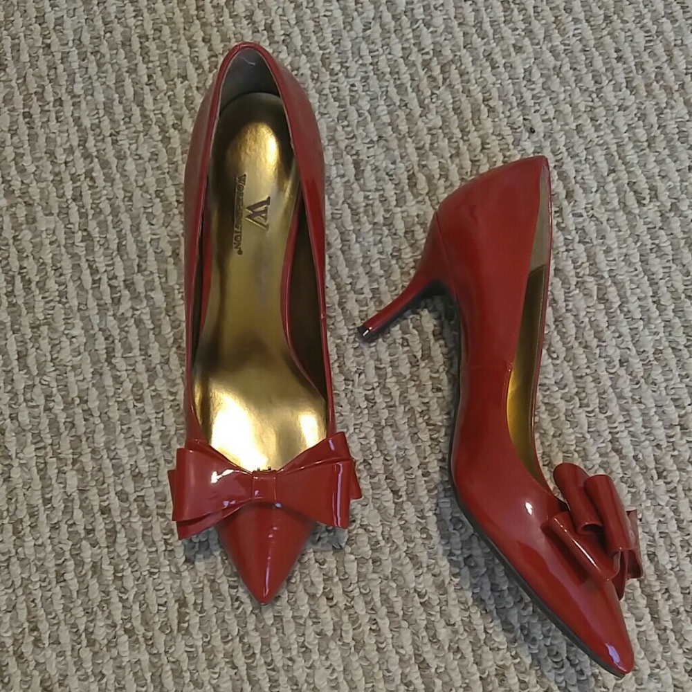Shoe - Picture 2 of 2