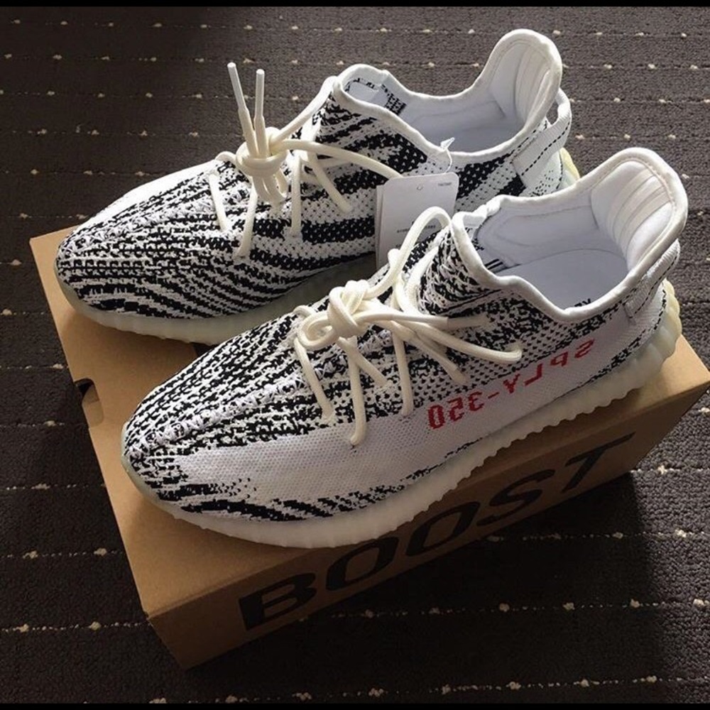 Kanye Adidas Yeezy Boost 350 V2 Zebra