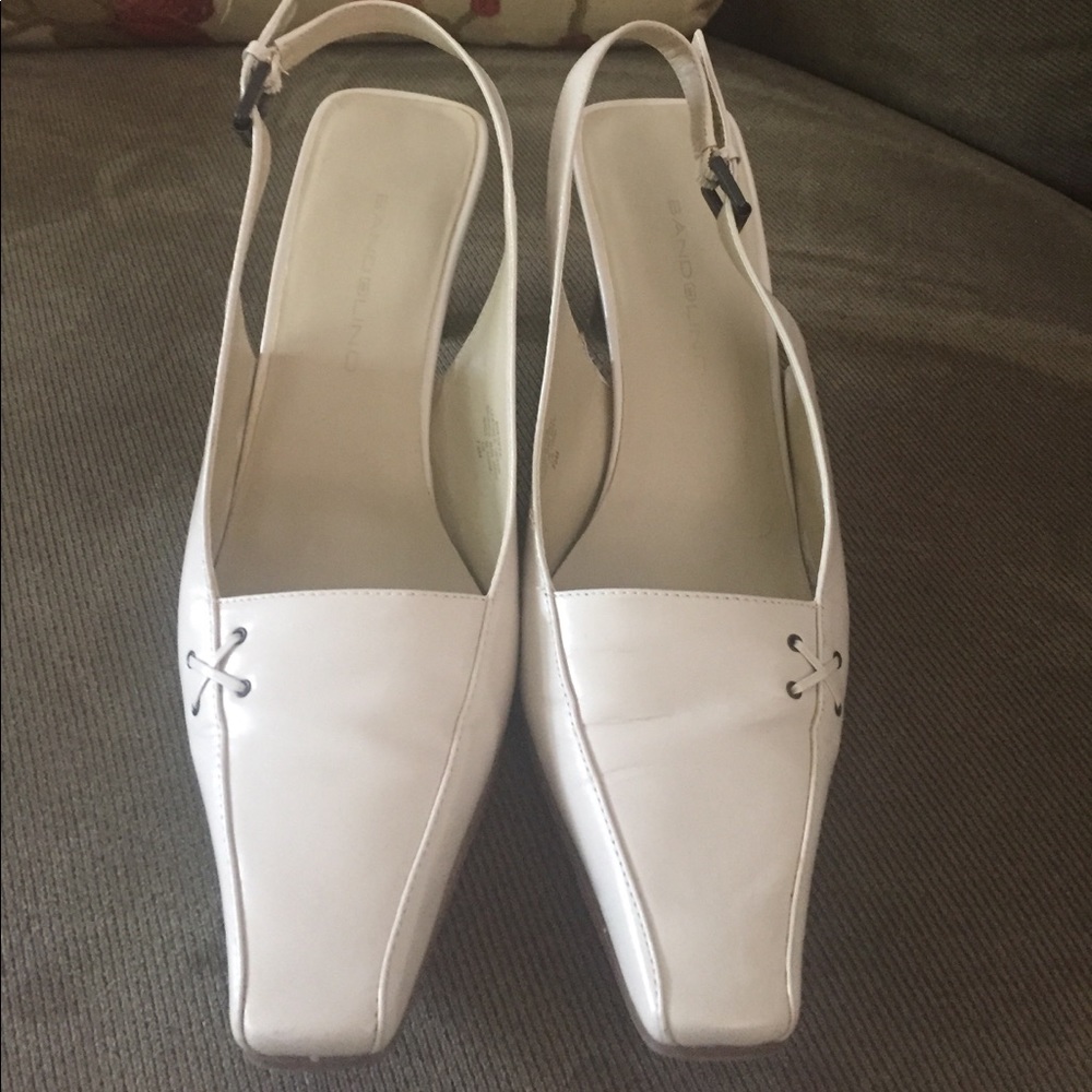 Bandolino dress pumps