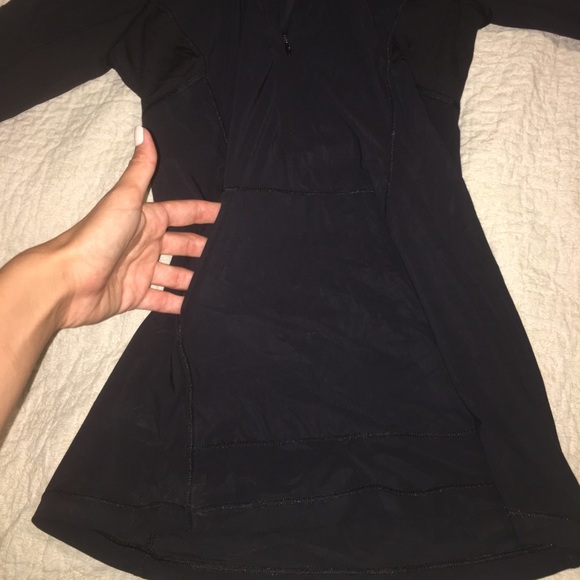 Lululemon running half-zip pullover - Picture 4 of 5