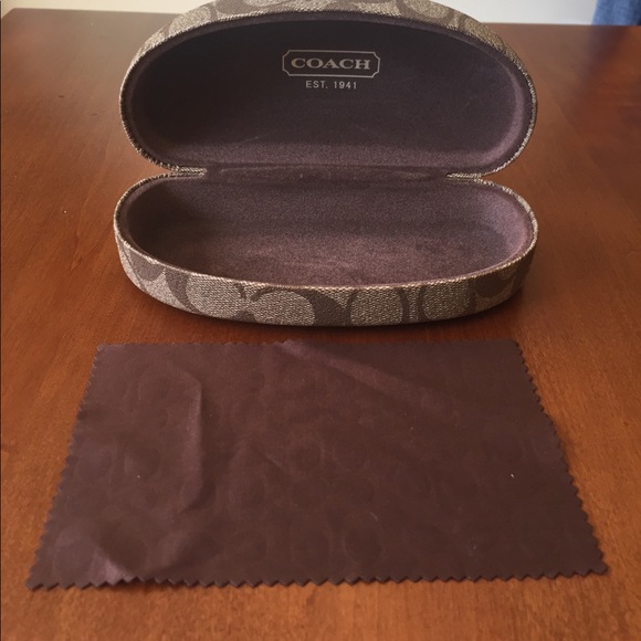 Coach sunglass brown/tan case - Picture 3 of 4