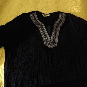 Short sleeve, navy blue top