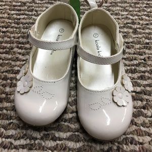 Koala kids toddler size 7 ivory dress shoes