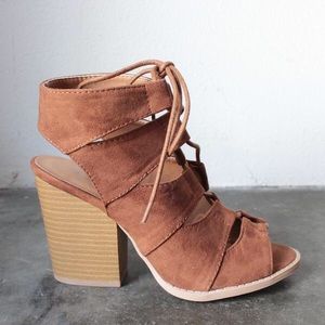 Cut Out Laced Up Chunky Heels