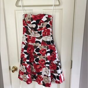 White House / Black Market Dress